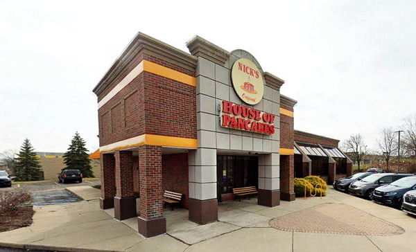Big Boy Restaurants (Elias Brothers, Elias Bros) - Ann Arbor - 3030 Lohr Rd (newer photo)